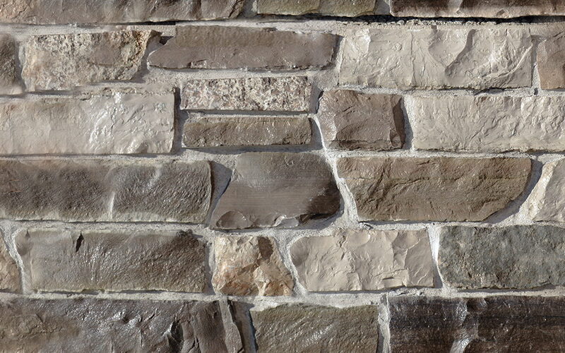Natural Stone Veneer Made of Real Stone Quarried in Ontario